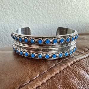 Paparazzi bracelet- silver with blue beads